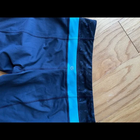 Lululemon leggings womens size 6 - Picture 4 of 6